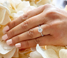 Load image into Gallery viewer, 14K Solid White Gold Round Cut Natural Diamond Engagement Ring Prong 1.35ct