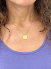 Load image into Gallery viewer, Circle Pendent And Chain in 14K Solid Yellow Gold Necklace Minimalist Style Wedding Bridal And Anniversary Gift For Her Engravable