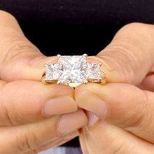 Load image into Gallery viewer, Three Stone Style Princess Cut Diamond Engagement Ring IGI Certified 14k Solid Yellow Gold Wedding Bridal Ring 3.00ct F-VS2