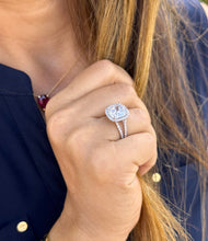 Load image into Gallery viewer, Cushion And Round Cut Diamond Engagement Ring IGI Certified 14k Solid White Gold Halo Wedding ring Split shank Bridal Ring 4.70ct G-VS2