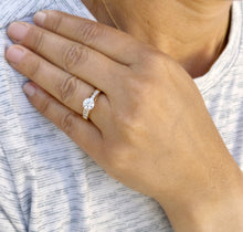 Load image into Gallery viewer, GIA Certified Round Cut Natural Diamond Engagement Ring Set In 14k Solid Yellow Gold Wedding Ring Prong Set Bridal Propose Ring 0.85ctw