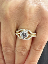 Load image into Gallery viewer, Round Cut Diamond Engagement Ring IGI Certified 14k Solid Yellow Gold Wedding Ring Prong Set Bridal Propose Ring Split Shank 2.50ctw F-VS2