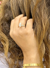 Load image into Gallery viewer, Oval Cut Diamond Engagement Ring And Matching Band Solitaire Ring IGI Certified 14k Solid Yellow Gold Bridal Ring Wedding Ring 3.30ctw F-VS2