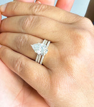 Load image into Gallery viewer, Pear Shape And Round Cut Diamonds Engagement Ring And Two Bands IGI Certified 14k Solid Yellow Gold Inner Halo Wedding Ring 4.00ctw F-VS2