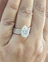 Load image into Gallery viewer, Pear Shape And Round Cut Diamonds Engagement Ring And Two Bands IGI Certified 14k Solid Yellow Gold Inner Halo Wedding Ring 4.00ctw F-VS2