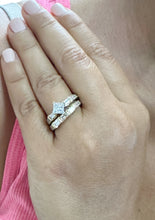 Load image into Gallery viewer, Kite Style Princess Cut And Round and Baguettes Cut Sides IGI Certified Diamond Engagement Ring And Band 14k Solid Yellow Gold 2.20ctw F-VS2