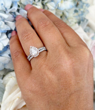 Load image into Gallery viewer, Pear Shape And Round Cut Diamonds Engagement Ring And Matching Band IGI Certified 14k Solid White And Rose Gold Halo Wedding Ring 1.75ctw F-VS2
