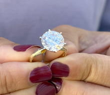 Load image into Gallery viewer, Round Cut Diamond Engagement Ring IGI Certified 5.00ct 14k Solid Yellow Gold Solitaire Style Bridal Ring Minimalist Wedding Ring G-VS2