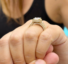 Load image into Gallery viewer, Princess Cut And Round And Marquise Cut Diamond Engagement Ring IGI Certified 14k Solid Yellow Gold Halo Style Wedding Ring 3.25ct G-VS2