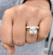 Load image into Gallery viewer, Cushion Cut And Round Cut Sides Diamond Engagement Ring And Matching Band IGI Certified 14K Solid Yellow Gold Wedding Bridal Ring Set 5.00ct