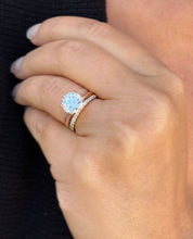 Load image into Gallery viewer, Round Cut Diamond Engagement Ring And Matching Band Solitaire IGI Certified Crown Set Style In 14k Solid Rose Gold Wedding Bridal Ring 3.20ctw