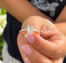 Load image into Gallery viewer, Emerald And Baguettes Cut Diamond Engagement Ring IGI Certified 14k Solid White or Yellow Gold Bridal Ring Wedding Ring 2.30ctw F-VS2