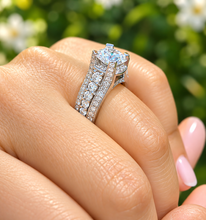 Load image into Gallery viewer, Round Moissanite Hidden Halo Engagement Ring 14K White Gold 2.70 CT