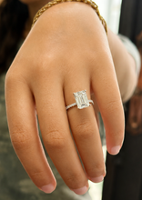 Load image into Gallery viewer, Emerald Cut Moissanite And Round Cut Sides Engagement Ring Set In 14k White Gold Wedding Ring Bridal propose Ring 4.25ctw