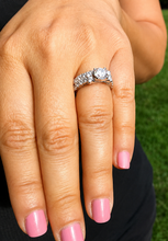Load image into Gallery viewer, GIA Certified Round Cut Natural Diamond Engagement Ring And Matching band 14k White Gold Bridal Wedding Set 2.25ctw