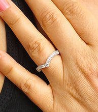 Load image into Gallery viewer, Round Cut Moissanite Band Stackable Band V Shape Wedding Band Filigree Edging Style Engagement Band 14K Solid White Gold Band For Her 0.70ct