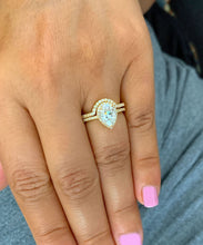 Load image into Gallery viewer, Pear Shape Moissanite And Round Cut Sides Engagement Ring And Matching Band 14k Solid Yellow Gold Wedding Rings Bridal Set Halo Style 2.00ct