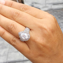 Load image into Gallery viewer, Pear Shape Center Moissanite And Round Cut Cvd Diamond Engagement Ring Halo Filigree Style Wedding Bridal Ring 14k Solid White Gold 4.40ctw