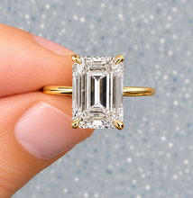 Load image into Gallery viewer, Emerald & Round Diamond Inner Halo Engagement Ring IGI Certified 14K Yellow Gold 3.10 CTW