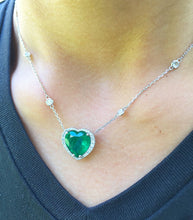 Load image into Gallery viewer, Large 14k White Gold Heart Shape Emerald And Round Cut Natural Diamonds Pendent Necklace Art Deco Style Halo Bridal Gift Chain 5.70ctw