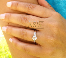 Load image into Gallery viewer, 14K White Gold Round Cut Forever One Moissanite and Round Cut Natural Diamond Engagement Ring Deco, Bridal, Wedding, Annivesary 1.15ctw
