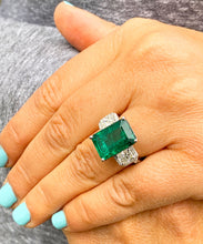 Load image into Gallery viewer, HUGE 14k solid white gold natural green emerald and natural round and cushion cut diamonds ring, bridal, engagement, wedding 6.50ct