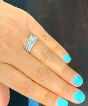 Load image into Gallery viewer, GIA/IGI Certified 14k Solid White Gold 1.50 Carat Princess And Round Cut Diamond Engagement Ring And Two Bands F-VS2