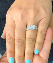 Load image into Gallery viewer, GIA/IGI Certified 14k Solid White Gold 1.50 Carat Princess And Round Cut Diamond Engagement Ring And Two Bands F-VS2