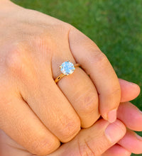 Load image into Gallery viewer, Cathedral Four Prong Setting Solitaire 14K Yellow Gold Round Cut Natural Diamonds Engagement Ring 0.80ct