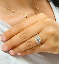 Load image into Gallery viewer, GIA/IGI Certified 2.00 Carat Women's 14k Solid White And Yellow Gold Round Cut Diamond Engagement Ring F-VS2