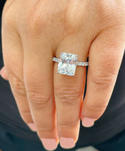 Load image into Gallery viewer, Stunning 3.80ct set in 14k solid white gold radiant cut moissanite engagement ring solitaire, bridal set, wedding, anniversary