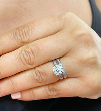 Load image into Gallery viewer, 14K White Gold Round Cut Moissanite and Round Cut Natural Diamond Engagement Ring And Band Set 1.90ctw