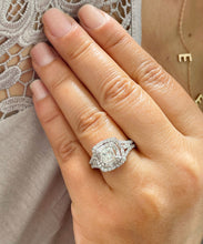 Load image into Gallery viewer, 14K Solid White Gold Princess And Round Cut Natural Diamond Engagement Ring Double Halo Split Shank Design 1.45ctw