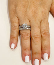 Load image into Gallery viewer, 14k Solid White Gold Round Cut Moissanite and Round Cut Natural Diamond Engagement Ring and band, Bridal Set 3.50ctw