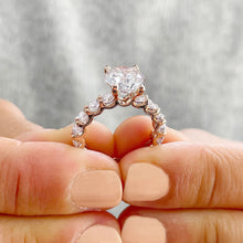 Load image into Gallery viewer, 14K Solid Rose Gold Round Cut Moissanites Engagment Ring Eternity Style Prong Set 4.00ctw