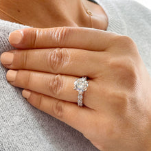 Load image into Gallery viewer, 14K Solid Rose Gold Round Cut Moissanites Engagment Ring Eternity Style Prong Set 4.00ctw