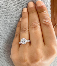 Load image into Gallery viewer, GIA/IGI Certified 14k Solid Rose Gold Round Cut Diamonds Engagement Ring Bridal Eternity Prong Set 4.00ctw F-VS2