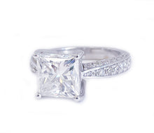 Load image into Gallery viewer, GIA/IG Certified 14k Solid And Heavy White Gold Princess Cut And Round Cut Diamond Engagement Ring 2.75ctw F-VS2