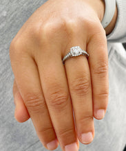 Load image into Gallery viewer, 14k Solid White Gold Round Cut Natural Diamond Engagement Ring Halo Bridal Wedding Prong Set 1.20ctw