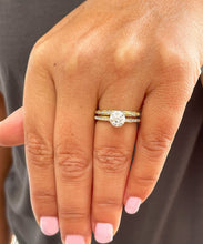 Load image into Gallery viewer, 14k Solid Yellow Gold Round Cut Natural Diamond Engagement Ring And Band 1.50ctw