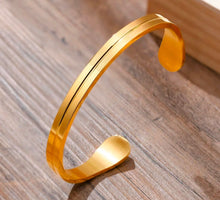 Load image into Gallery viewer, Elegant 14K or 18K Solid and Very Heavy White / Yellow / Or Rose Gold Men's Cuff Bangle 7mm Width Knife Cut Edges