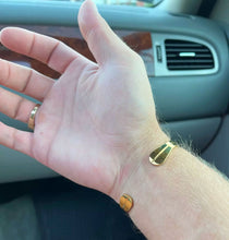 Load image into Gallery viewer, Elegant 14K or 18K Solid and Very Heavy White / Yellow / Or Rose Gold Men's Cuff Bangle 7mm Width Knife Cut Edges