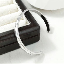 Load image into Gallery viewer, 14K or 18K Solid and Very Heavy White / Yellow / Or Rose Gold Men's Cuff Bangle 6mm Width Knife Cut Edges