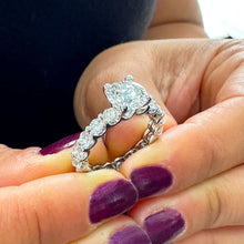 Load image into Gallery viewer, 14k Solid White Gold Round Cut Moissanite And Natural Round Cut Diamonds Engagement Ring Bridal Eternity Prong Set 4.00ctw