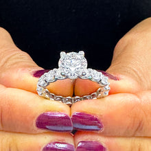 Load image into Gallery viewer, 14K Solid White Gold Round Cut Moissanites Engagment Ring Eternity Style Prong Set 4.00ctw