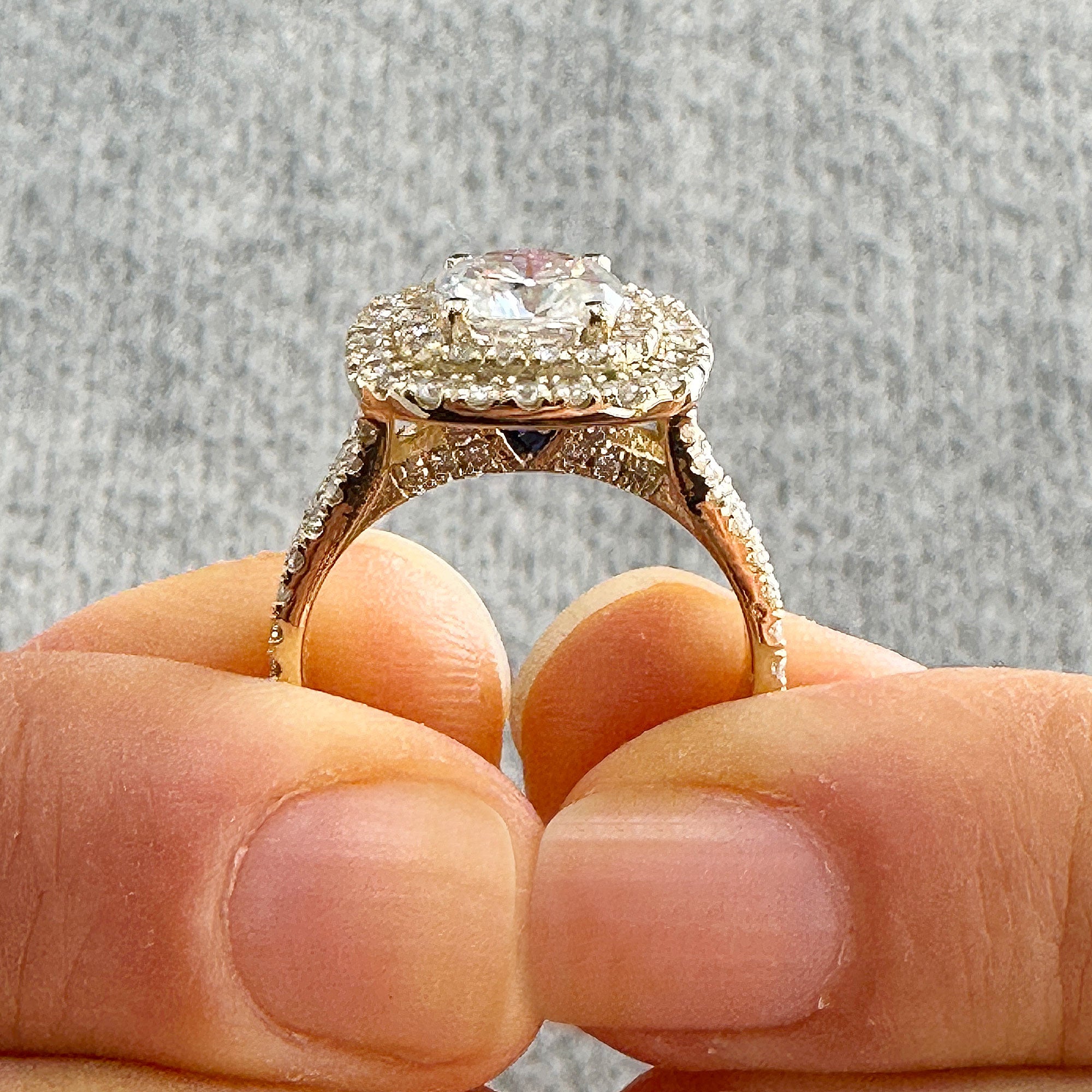 GIA Certified Natural Cushion Cut And Round Cut Diamond Engagement 