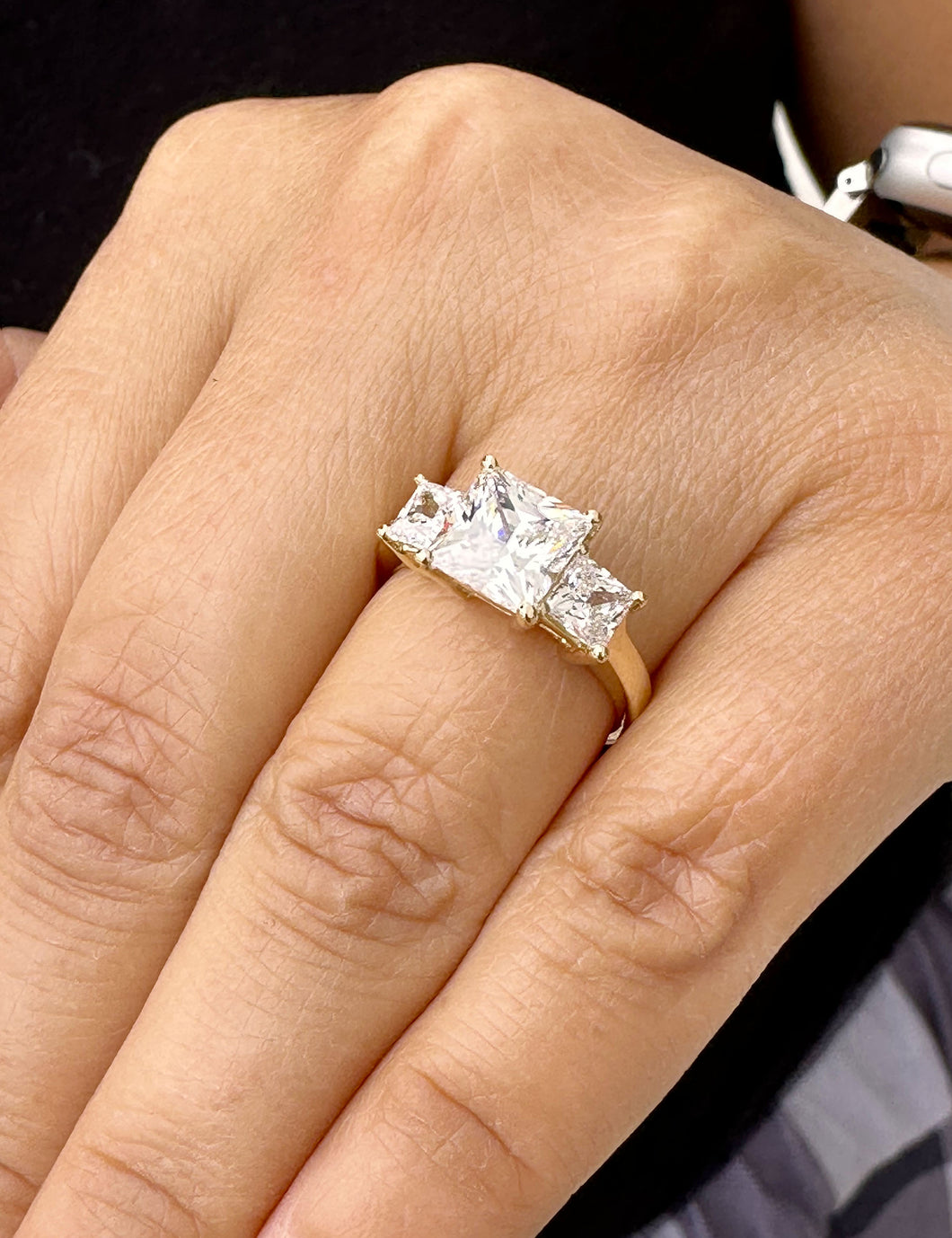 Three Stone Style Princess Cut Diamond Engagement Ring IGI Certified 14k Solid Yellow Gold Wedding Bridal Ring  3.00ct F-VS2