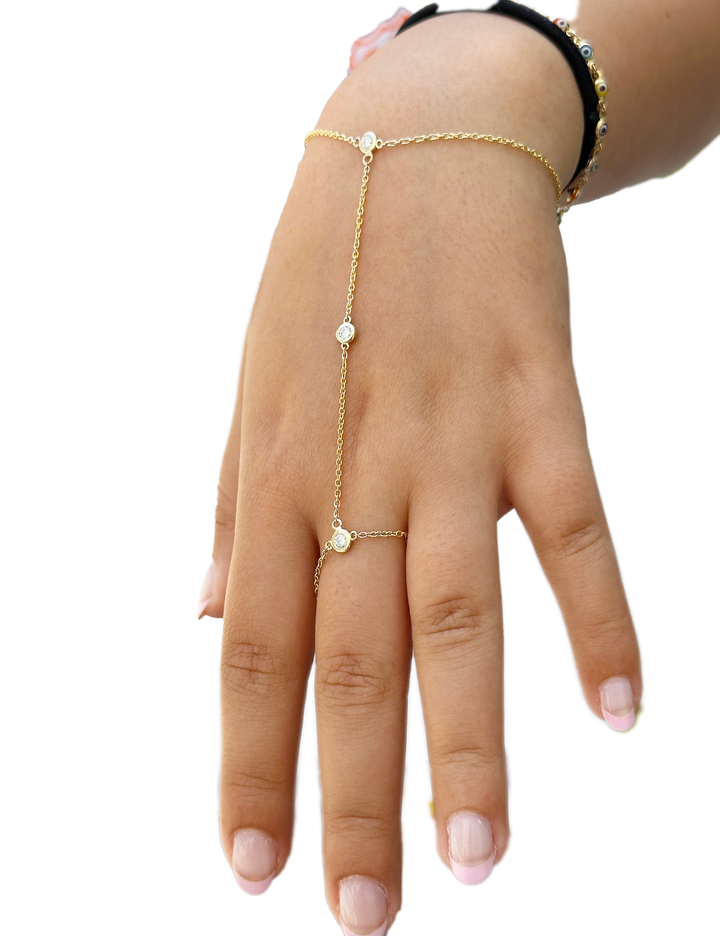 Round Moissanite Bezel Set Finger Bracelet 14K Yellow Gold 0.30 CTW