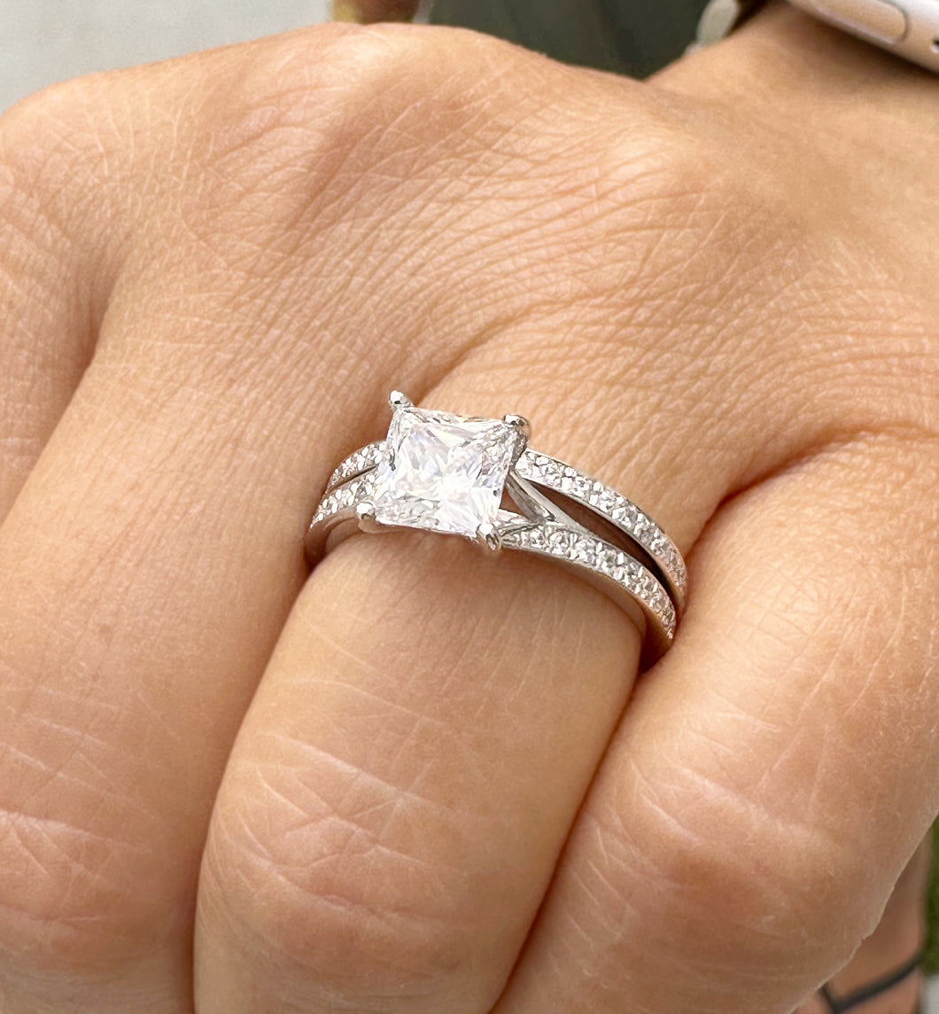 Princess Cut Moissanite and Round Cut Engagement Ring And Matching Band Set In 14k Solid White Gold Wedding Ring And Band Bridal Set 2.10ctw