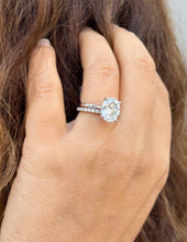 Load image into Gallery viewer, Oval Cut Diamond Engagement Ring And Matching Band Solitaire Ring IGI Certified 14k Solid Yellow Gold Bridal Ring Wedding Ring 5.30ctw G-VS2
